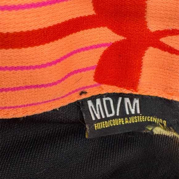 Under Armour Softball Pants Medium Black with Belt Brand New Fitted Cropped 20" - Picture 7 of 8